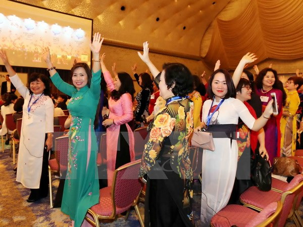 Empresaria vietnamita comparte experiencia en Cumbre Global de Mujeres ảnh 1 Empresaria vietnamita comparte experiencia en Cumbre Global de Mujeres ảnh 1