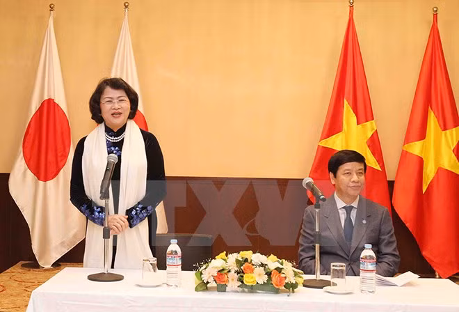 Vietnam impulsa relaciones multifacéticas con Japón ảnh 1