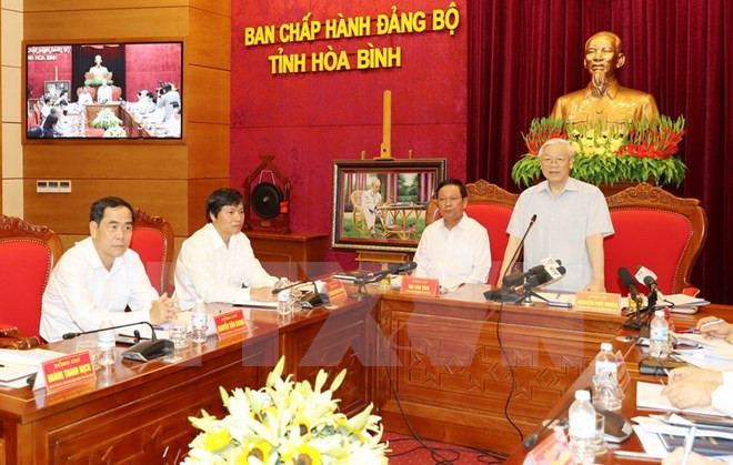 Secretario general del PCV visita provincia norteña de Hoa Binh ảnh 1 Secretario general del PCV visita provincia norteña de Hoa Binh ảnh 1