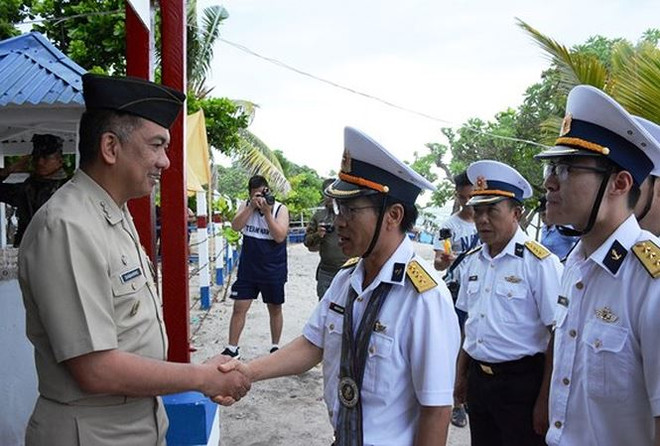 Promueven intercambio entre fuerzas navales de Vietnam y Filipinas ảnh 1 Promueven intercambio entre fuerzas navales de Vietnam y Filipinas ảnh 1