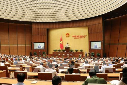 Parlamento vietnamita aprueba resolución sobre la distribución del presupuesto ảnh 1