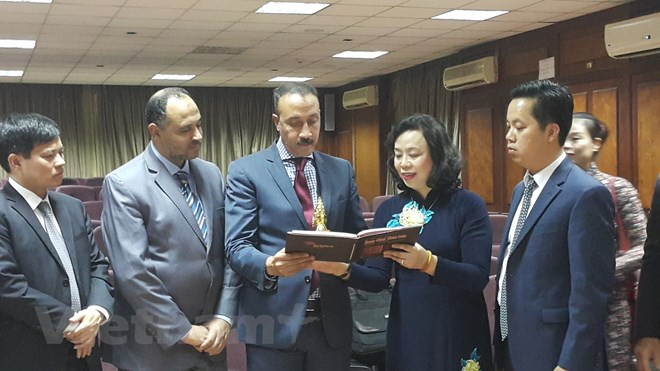 Hanoi estudia reforzar lazos con Egipto en gestión de antigüedades ảnh 1 Hanoi estudia reforzar lazos con Egipto en gestión de antigüedades ảnh 1