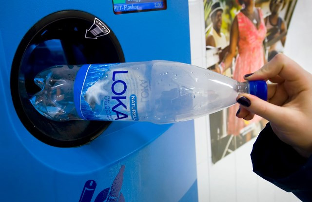 Hanoi restringe uso de plástico para luchar contra la contaminación ảnh 1 Hanoi restringe uso de plástico para luchar contra la contaminación ảnh 1