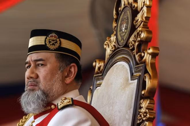El rey de Malasia renuncia tras dos años de mandato ảnh 1 El rey de Malasia renuncia tras dos años de mandato ảnh 1