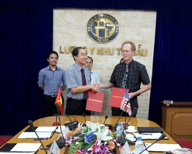 Cooperación médica entre hospitales de Vietnam y Estados Unidos ảnh 1 Cooperación médica entre hospitales de Vietnam y Estados Unidos ảnh 1