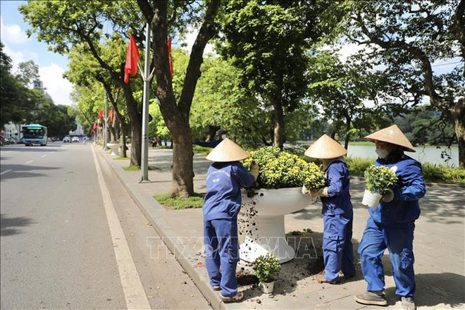 Hanoi se redecora para el Año Nuevo Lunar 2023 ảnh 1 Hanoi se redecora para el Año Nuevo Lunar 2023 ảnh 1