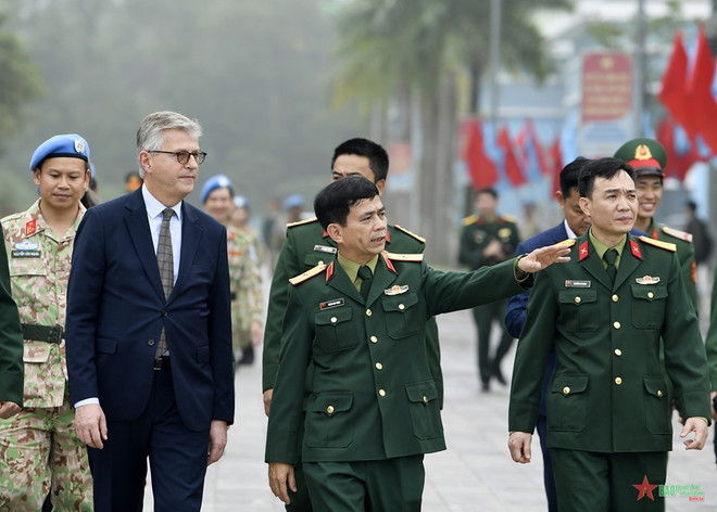 Vietnam y ONU refuerzan cooperación en mantenimiento de la paz ảnh 3 Vietnam y ONU refuerzan cooperación en mantenimiento de la paz ảnh 3