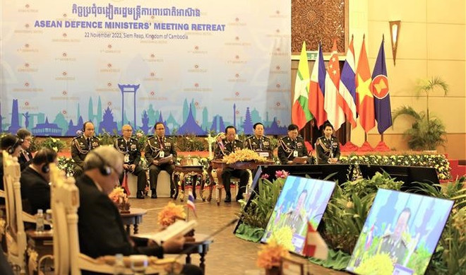 Vietnam participa en Reunión Restringida de Ministros de Defensa de la ASEAN ảnh 1 Vietnam participa en Reunión Restringida de Ministros de Defensa de la ASEAN ảnh 1