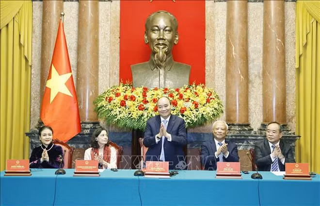 Presidente vietnamita destaca buena marcha de nexos con el Consejo Mundial de Paz ảnh 2