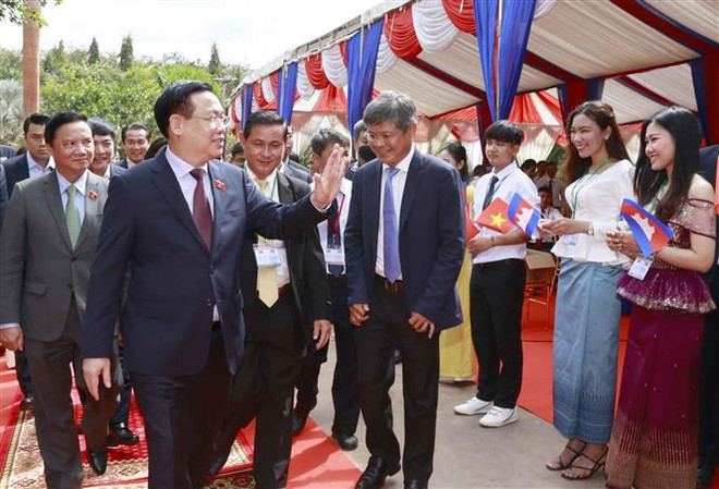 Titular del Parlamento vietnamita visita provincia camboyana ảnh 2 Titular del Parlamento vietnamita visita provincia camboyana ảnh 2