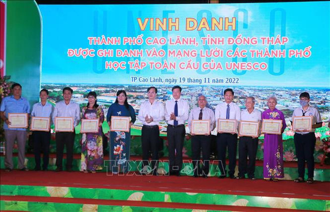 Honran a Dong Thap, ciudad mundial del aprendizaje de la UNESCO ảnh 1 Honran a Dong Thap, ciudad mundial del aprendizaje de la UNESCO ảnh 1