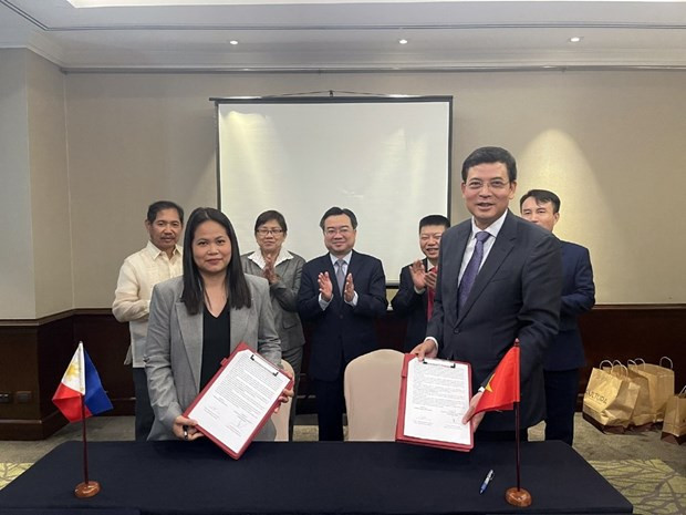 Vietnam exportará seis millones de toneladas de cemento y clinker a Filipinas ảnh 1 Vietnam exportará seis millones de toneladas de cemento y clinker a Filipinas ảnh 1