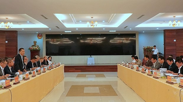 Delegación de UE trabaja con provincia vietnamita en desarrollo de energías renovables ảnh 1 Delegación de UE trabaja con provincia vietnamita en desarrollo de energías renovables ảnh 1