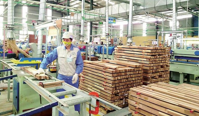 Industria maderera vietnamita empeñada en cumplir pedidos para finales del año ảnh 1 Industria maderera vietnamita empeñada en cumplir pedidos para finales del año ảnh 1