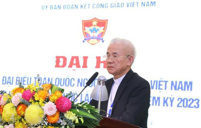 Inauguran VIII Congreso de católicos vietnamitas dedicado a construcción y defensa nacional ảnh 2 Inauguran VIII Congreso de católicos vietnamitas dedicado a construcción y defensa nacional ảnh 2