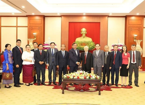 Vietnam apoya causa de construcción y desarrollo de Camboya ảnh 2 Vietnam apoya causa de construcción y desarrollo de Camboya ảnh 2
