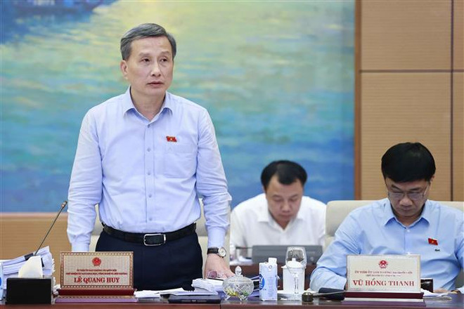 Parlamento de Vietnam examina política de desarrollo energético ảnh 2 Parlamento de Vietnam examina política de desarrollo energético ảnh 2