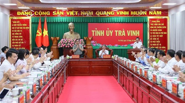 Premier insta a provincia de Tra Vinh a esforzarse para desarrollo sostenible ảnh 1 Premier insta a provincia de Tra Vinh a esforzarse para desarrollo sostenible ảnh 1