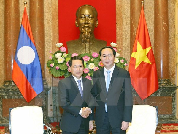 Presidente pide fortalecer nexos Vietnam-Laos para superar desafíos ảnh 1 Presidente pide fortalecer nexos Vietnam-Laos para superar desafíos ảnh 1