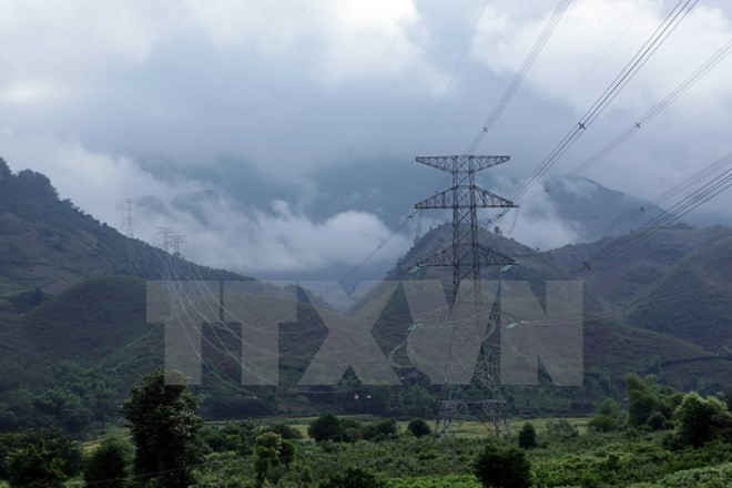En operación línea eléctrica en noroeste de Vietnam ảnh 1