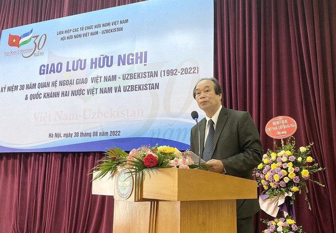 Celebran intercambio de amistad en saludo al 30 aniversario de relaciones diplomáticas Vietnam-Uzbekistán ảnh 1 Celebran intercambio de amistad en saludo al 30 aniversario de relaciones diplomáticas Vietnam-Uzbekistán ảnh 1