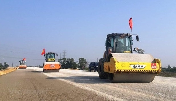 Inversión pública: factor impulsor de economía de Vietnam ảnh 2 Inversión pública: factor impulsor de economía de Vietnam ảnh 2
