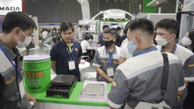 Hanoi acogerá exposición internacional de electrónica y electrodomésticos inteligentes ảnh 1