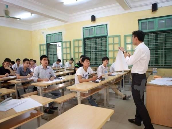 Debaten en Vietnam desafíos de la educación universitaria en la comunidad francófona ảnh 1 Debaten en Vietnam desafíos de la educación universitaria en la comunidad francófona ảnh 1