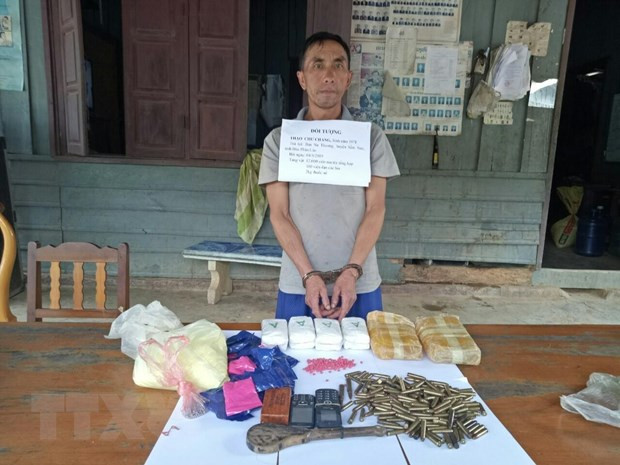 Policía vietnamita arresta a un narcotraficante laosiano ảnh 1 Policía vietnamita arresta a un narcotraficante laosiano ảnh 1