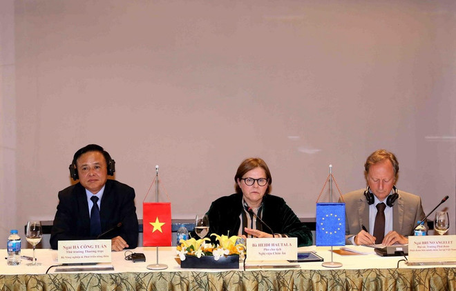 Entrará en vigor en junio acuerdo entre Vietnam y la UE sobre comercio de productos madereros ảnh 1 Entrará en vigor en junio acuerdo entre Vietnam y la UE sobre comercio de productos madereros ảnh 1