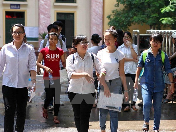 Rusia suministrará 855 becas para estudiantes vietnamitas ảnh 1