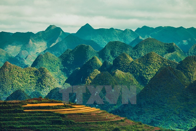 Paisajes majestuosos de zona montañosa de Ha Giang ảnh 1 Paisajes majestuosos de zona montañosa de Ha Giang ảnh 1