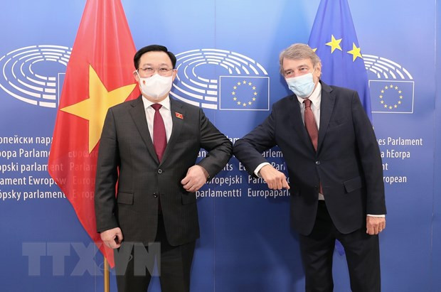 Éxito de gira por Europa del presidente del Parlamento de Vietnam sobrecumplió las expectativas ảnh 2 Éxito de gira por Europa del presidente del Parlamento de Vietnam sobrecumplió las expectativas ảnh 2
