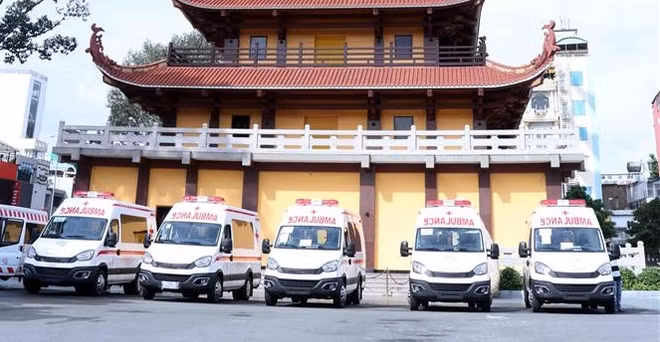 Sangha Budista de Vietnam en Ciudad Ho Chi Minh apoya lucha contra COVID-19 ảnh 1