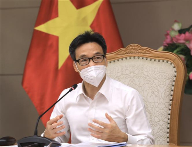 Exigen estricta implementación del distanciamiento social en áreas de alto riesgo en Vietnam ảnh 2