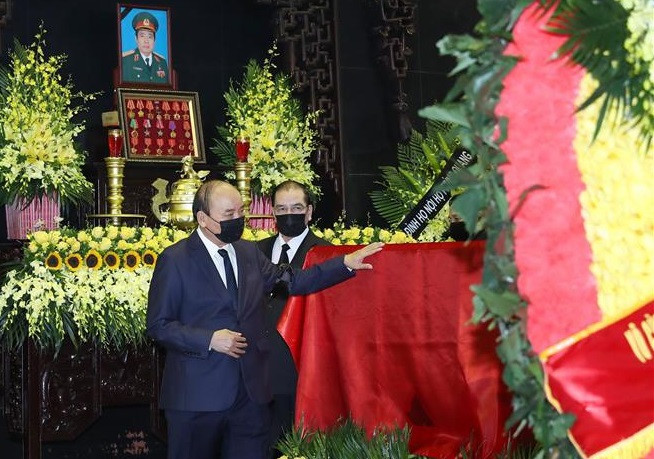 Despiden con funeral de Estado al general vietnamita Phung Quang Thanh ảnh 2 Despiden con funeral de Estado al general vietnamita Phung Quang Thanh ảnh 2