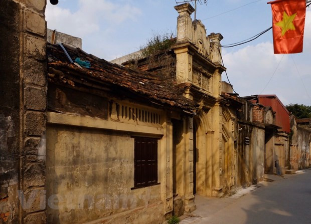 Aldea Cu en los suburbios de Hanoi: lugar donde se conservan arquitectura antigua ảnh 3