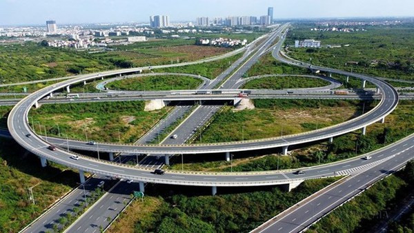 Hanoi desarrolla sistema de carreteras de conexión ảnh 1
