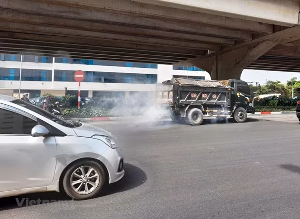 Hanoi necesita tomar medidas drásticas para mejorar calidad del aire, insisten expertos ảnh 2