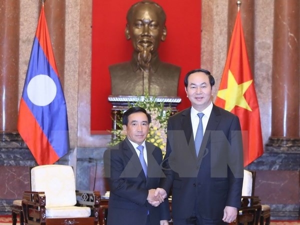 Presidente de Vietnam recibe a vicepresidente de Laos ảnh 1 Presidente de Vietnam recibe a vicepresidente de Laos ảnh 1