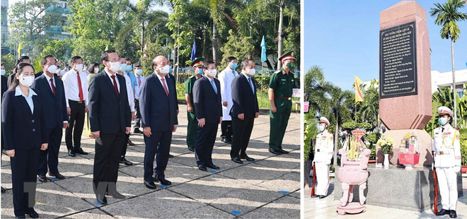 Rinden tributo al Presidente Ho Chi Minh y mártires en Ciudad Ho Chi Minh ảnh 1 Rinden tributo al Presidente Ho Chi Minh y mártires en Ciudad Ho Chi Minh ảnh 1