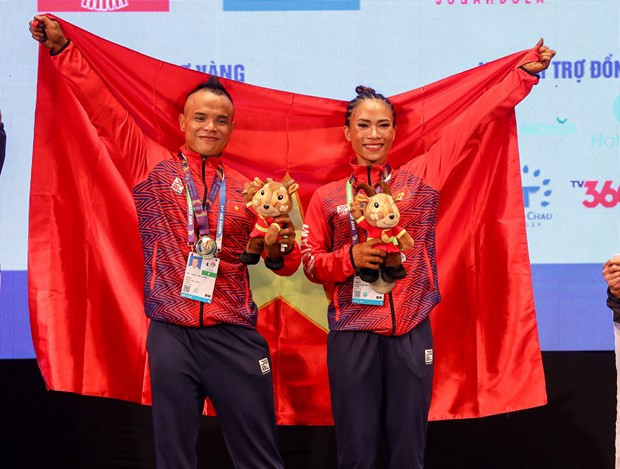 Conquista Vietnam tres oros en campeonato asiático de fisicoculturismo ảnh 1