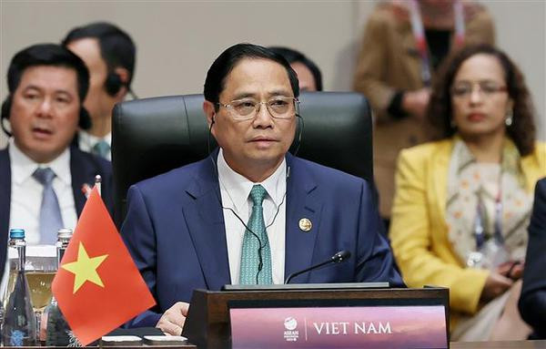 Premier vietnamita asiste a cumbres con China, Corea del Sur y Japón ảnh 2 Premier vietnamita asiste a cumbres con China, Corea del Sur y Japón ảnh 2