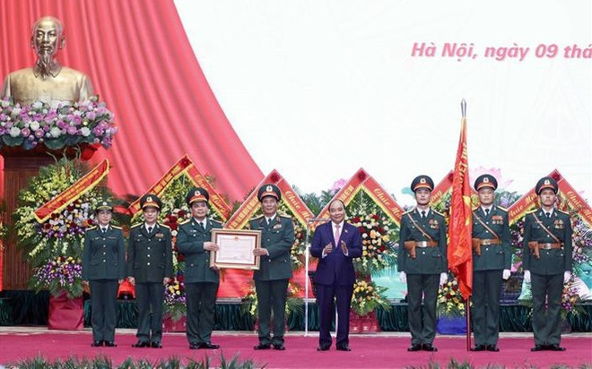 Presidente vietnamita destaca papel de empresas militares ảnh 1 Presidente vietnamita destaca papel de empresas militares ảnh 1