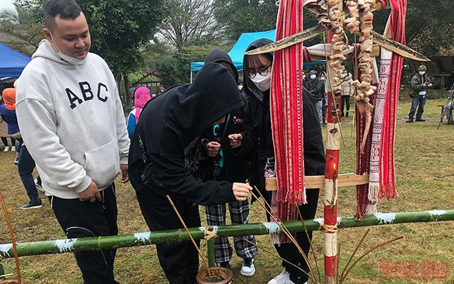 Numerosas actividades en Hanoi por el Día Internacional de la Infancia ảnh 1 Numerosas actividades en Hanoi por el Día Internacional de la Infancia ảnh 1