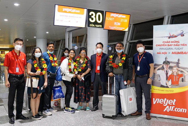 Inaugura Vietjet vuelos directos entre ciudades vietnamitas e india ảnh 2
