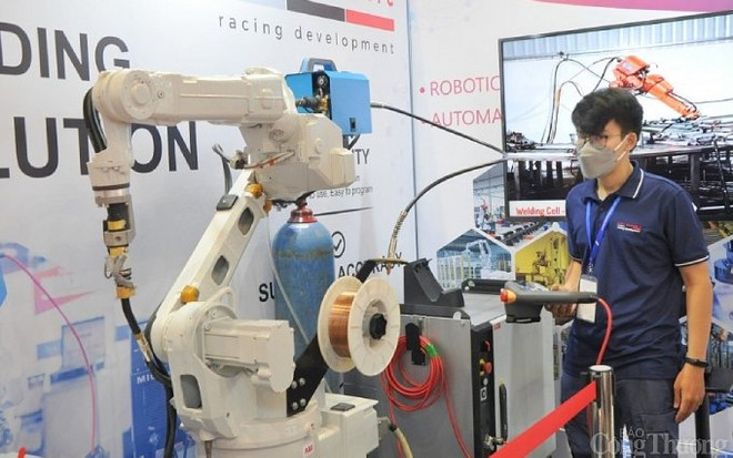 Inauguran la Exposición de Industria y Manufactura de Vietnam ảnh 1 Inauguran la Exposición de Industria y Manufactura de Vietnam ảnh 1