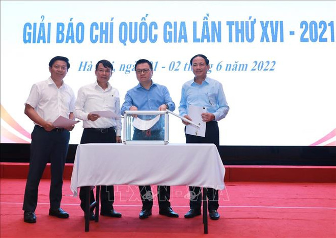 Seleccionan 115 obras destacadas para XVI Premio Nacional de Periodismo de Vietnam ảnh 1 Seleccionan 115 obras destacadas para XVI Premio Nacional de Periodismo de Vietnam ảnh 1
