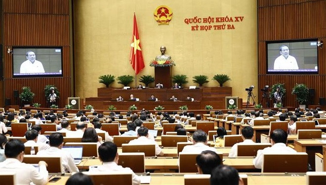 Parlamento vietnamita debate medidas de ahorro y prevención contra despilfarro ảnh 1 Parlamento vietnamita debate medidas de ahorro y prevención contra despilfarro ảnh 1