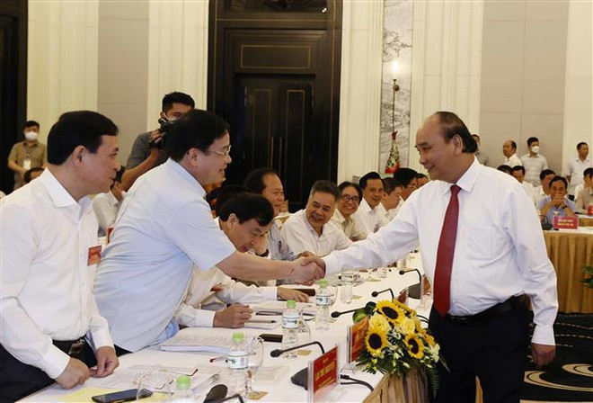 Presidente dirige reunión sobre construcción de Estado de derecho de Vietnam ảnh 2 Presidente dirige reunión sobre construcción de Estado de derecho de Vietnam ảnh 2
